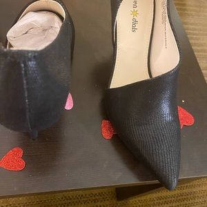 Black women heels size 9